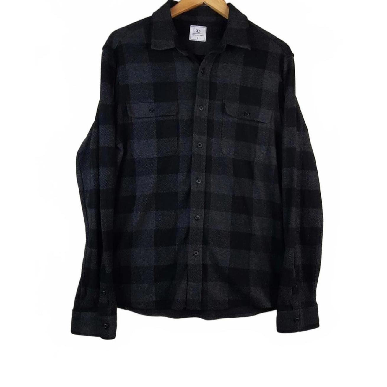 7 Diamonds Men's Black And Gray Plaid Flannel Shirt Size S